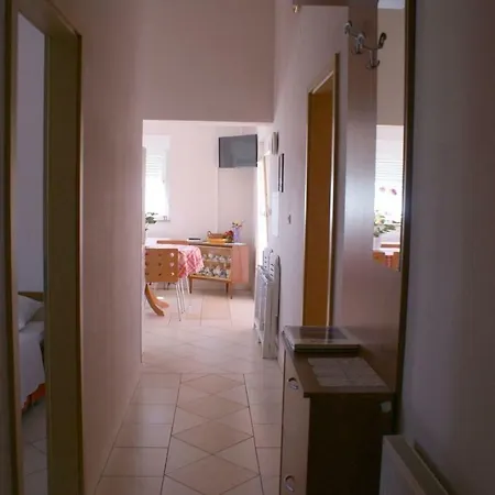 Apartment In Krk Insel Krk 14333 Krk Town